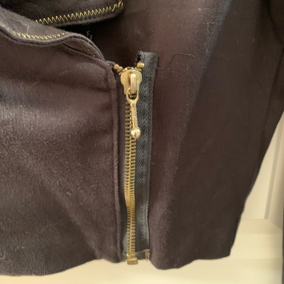 Medium asymmetrical Crop Jacket - Picture 5 of 5